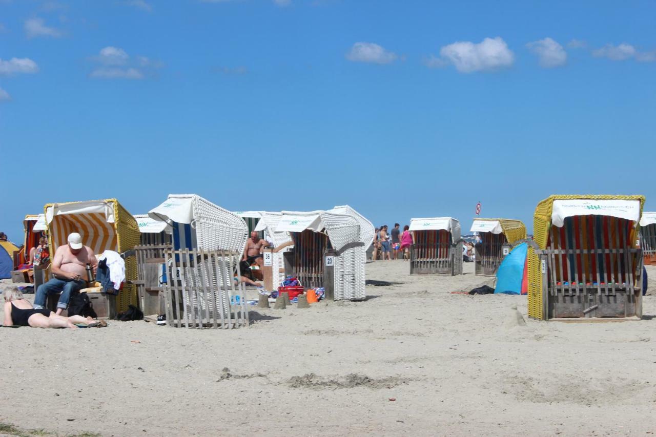 Haus Abbi, Ferienwohnung Mit Schwimmbad Hage Extérieur photo